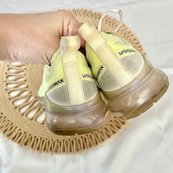 Nike Air VaporMax SE Sneakers Luminous Green (Women's) CI1246-302 in Size 6.5 - Picture 10 of 12